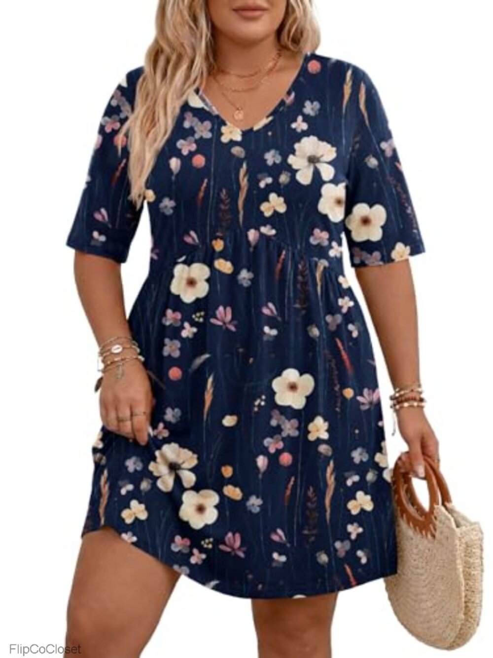 Plus Size A-Line T-Shirt Dress with Pockets Knee Length Short Sleeve V-Neck